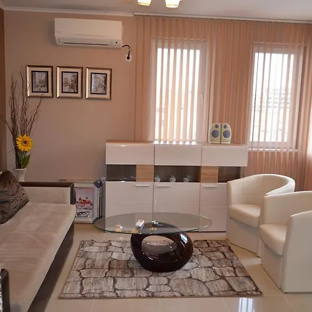 Apartment Dika Pomorie Exterior photo